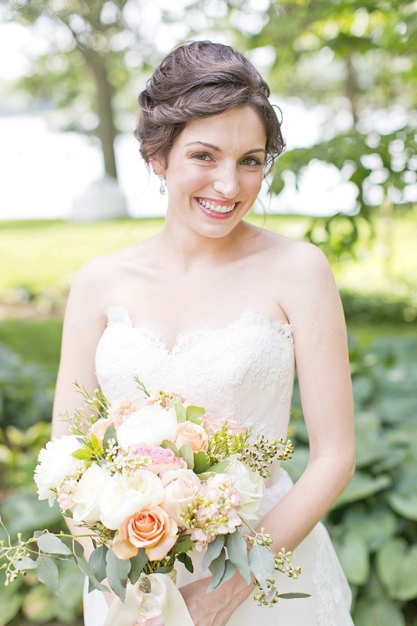 pretty-pink-and-gold-wedding-ideas