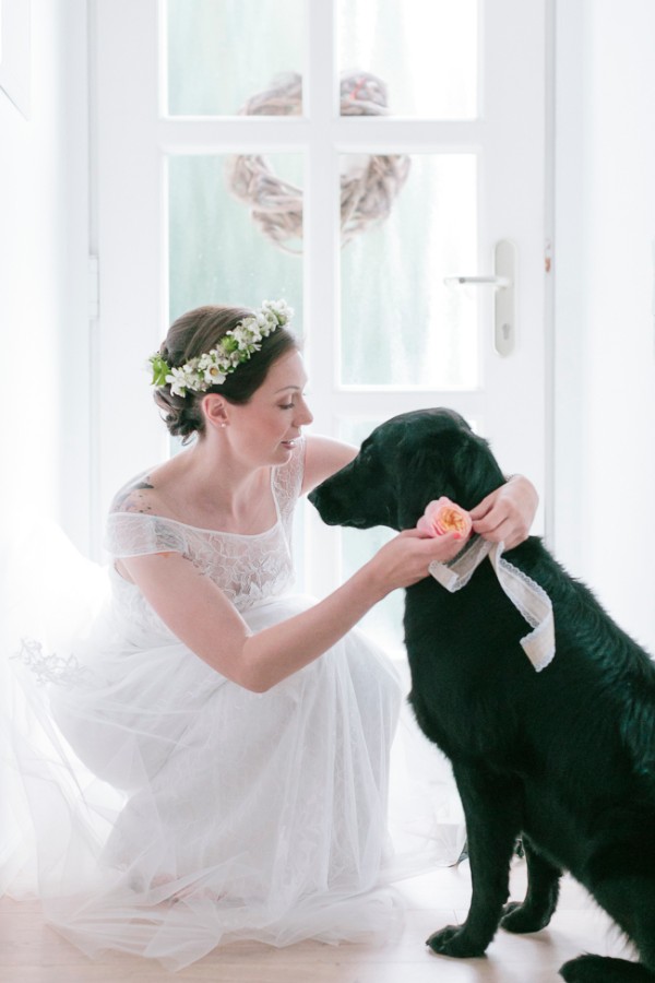 puppy-love-wedding-in-germany