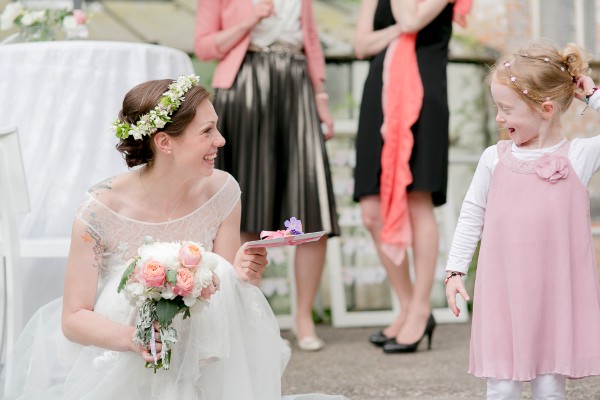 puppy-love-wedding-in-germany