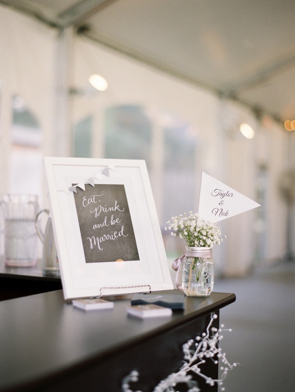 shades-of-grey-winery-wedding
