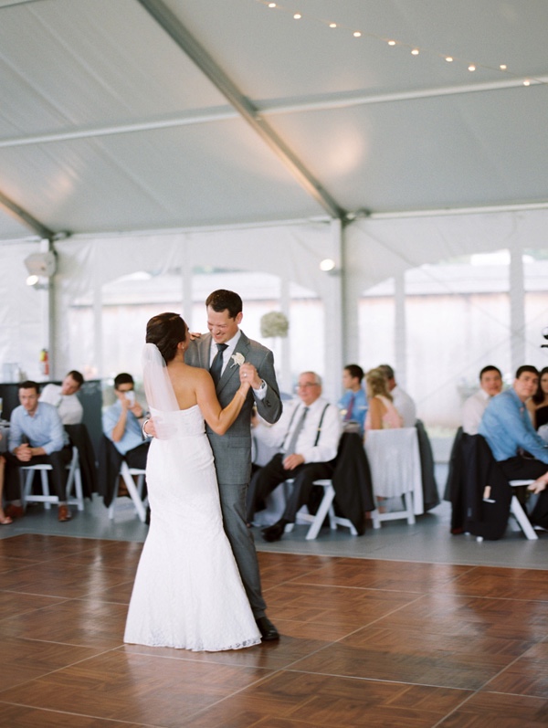 shades-of-grey-winery-wedding
