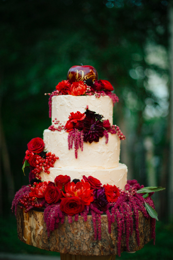 snow-white-wedding-ideas