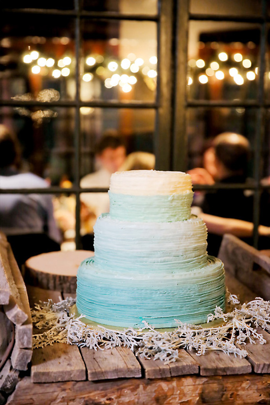 rustic ombre wedding cake
