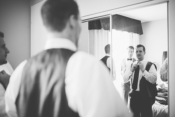 vintage-travel-themed-wedding
