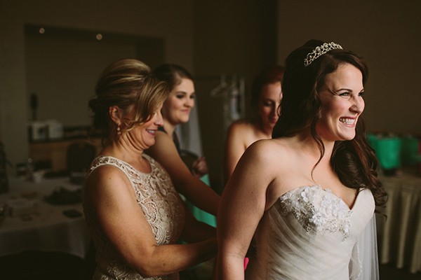 vintage-travel-themed-wedding