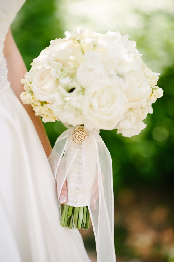 wedding-traditions-in-black-and-white