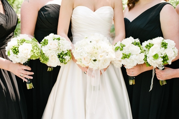 wedding-traditions-in-black-and-white