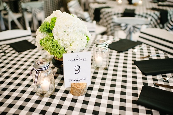 wedding-traditions-in-black-and-white