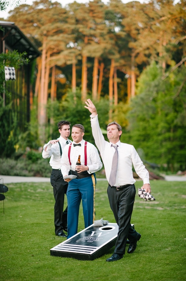 wedding-traditions-in-black-and-white