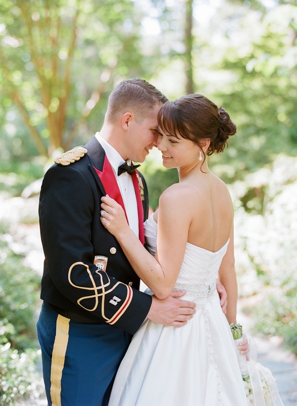 wedding-traditions-in-black-and-white