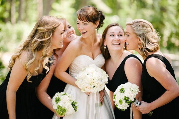 wedding-traditions-in-black-and-white