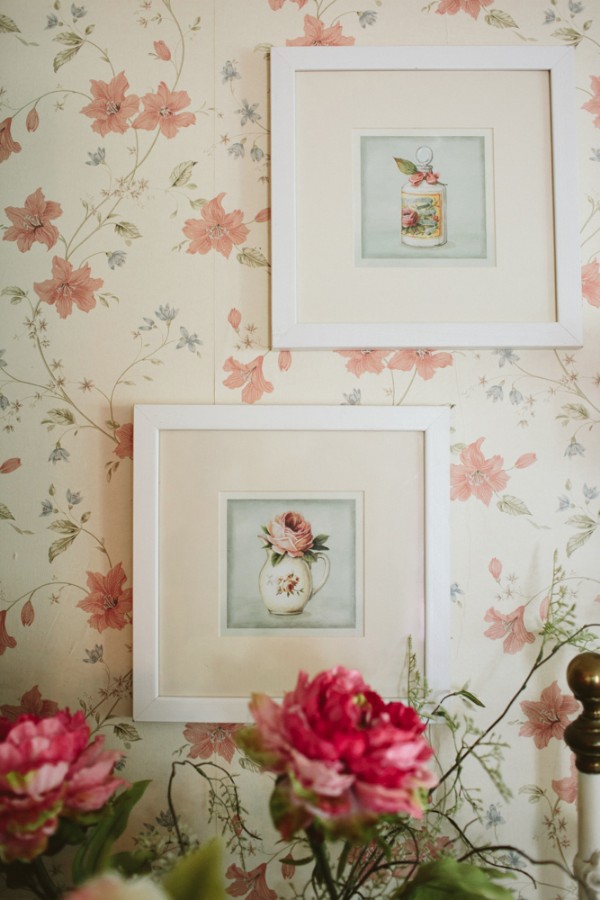 antiques-wedding-at-rubies-and-rust