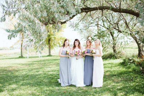 antiques-wedding-at-rubies-and-rust