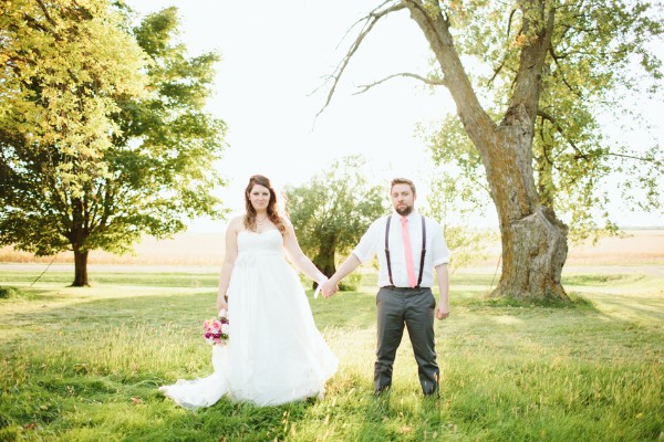 antiques-wedding-at-rubies-and-rust