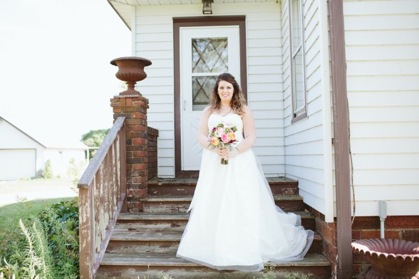 antiques-wedding-at-rubies-and-rust