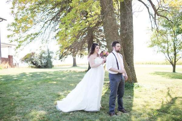 antiques-wedding-at-rubies-and-rust