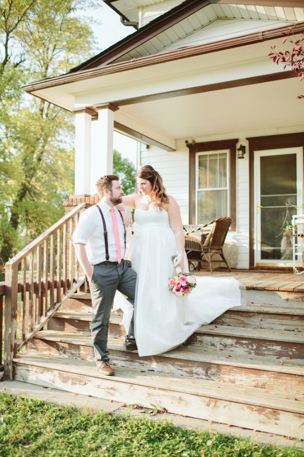 antiques-wedding-at-rubies-and-rust