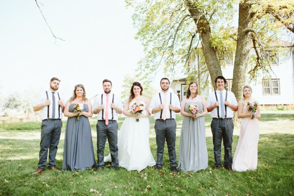 antiques-wedding-at-rubies-and-rust