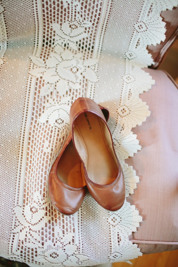 antiques-wedding-at-rubies-and-rust