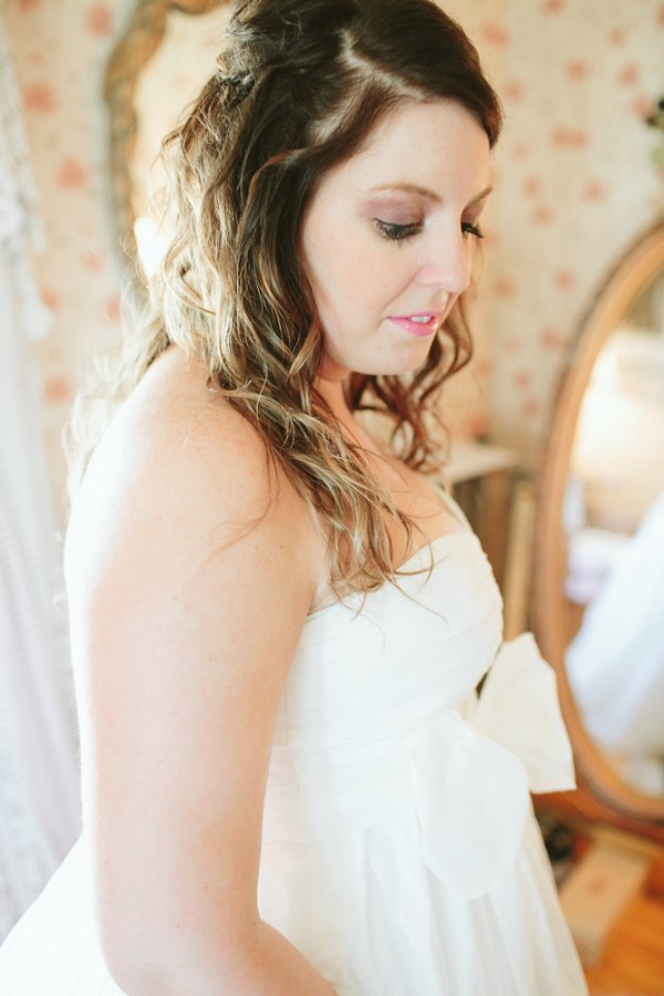 antiques-wedding-at-rubies-and-rust