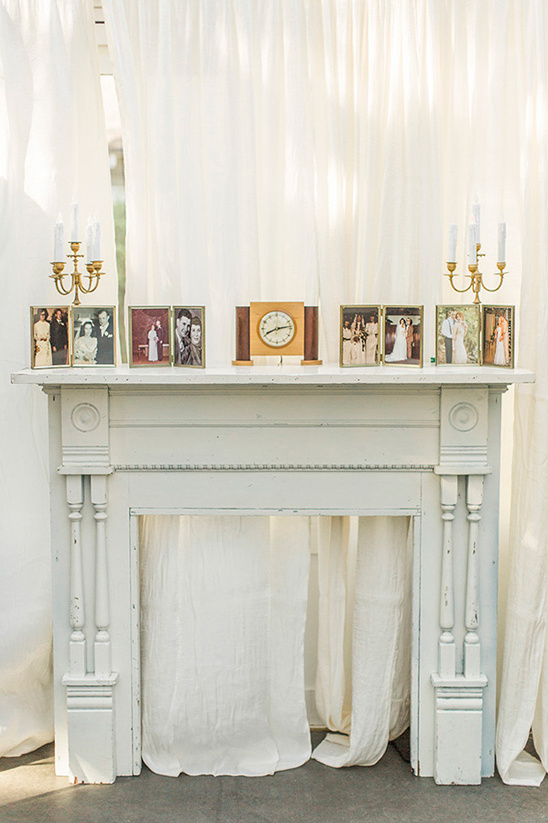 family photo fireplace wedding altar @weddingchicks