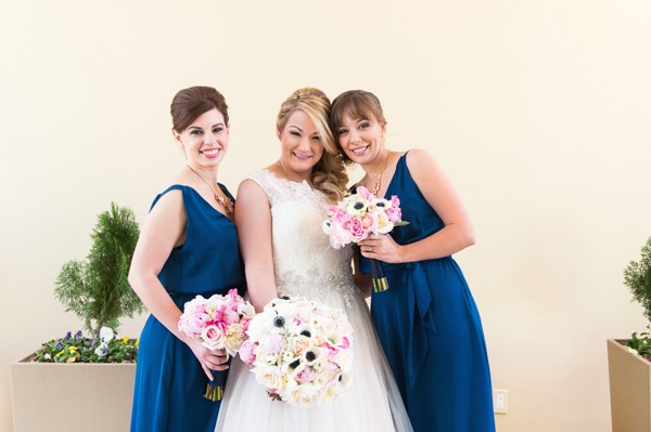 blue-and-pink-las-vegas-wedding