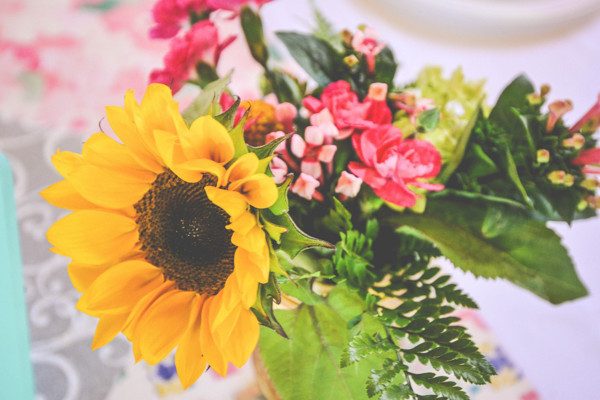 cant-get-enough-color-wedding