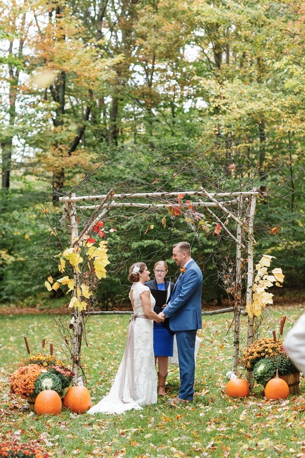 charming-rustic-fall-wedding