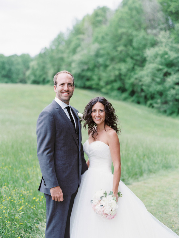 chic-family-farm-wedding
