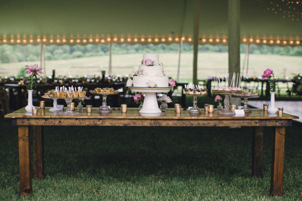 chic-family-farm-wedding