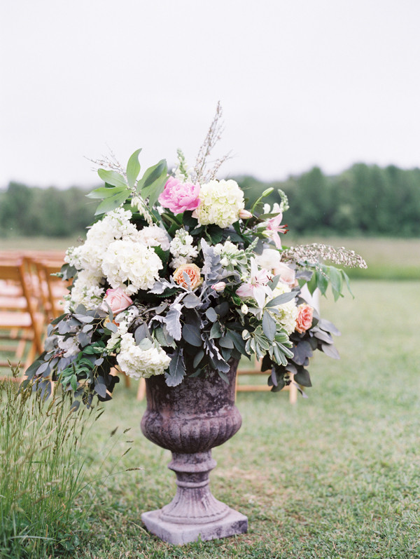 chic-family-farm-wedding