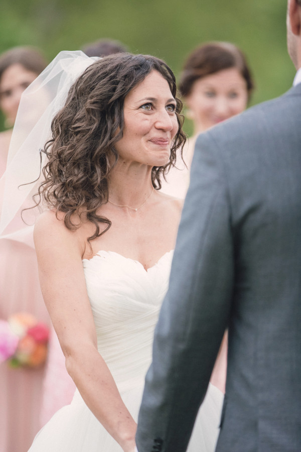chic-family-farm-wedding