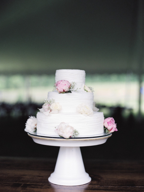 chic-family-farm-wedding