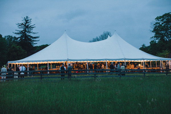chic-family-farm-wedding