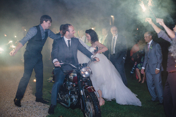 chic-family-farm-wedding