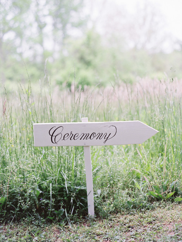chic-family-farm-wedding