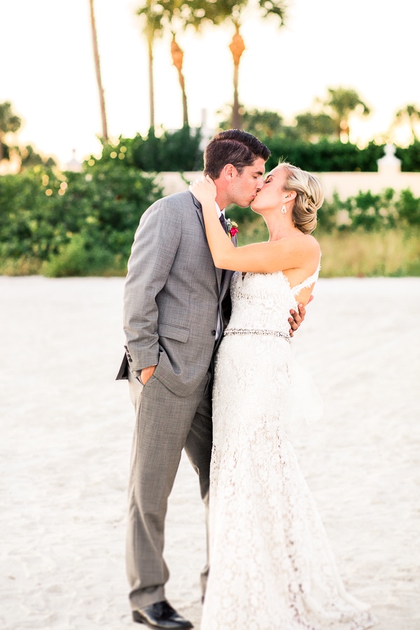 chill-out-beach-wedding
