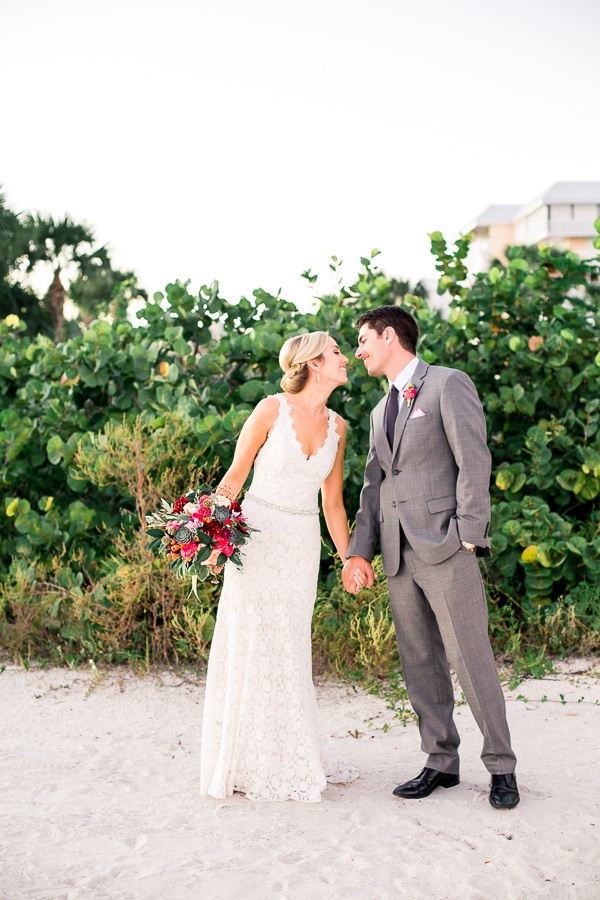 chill-out-beach-wedding