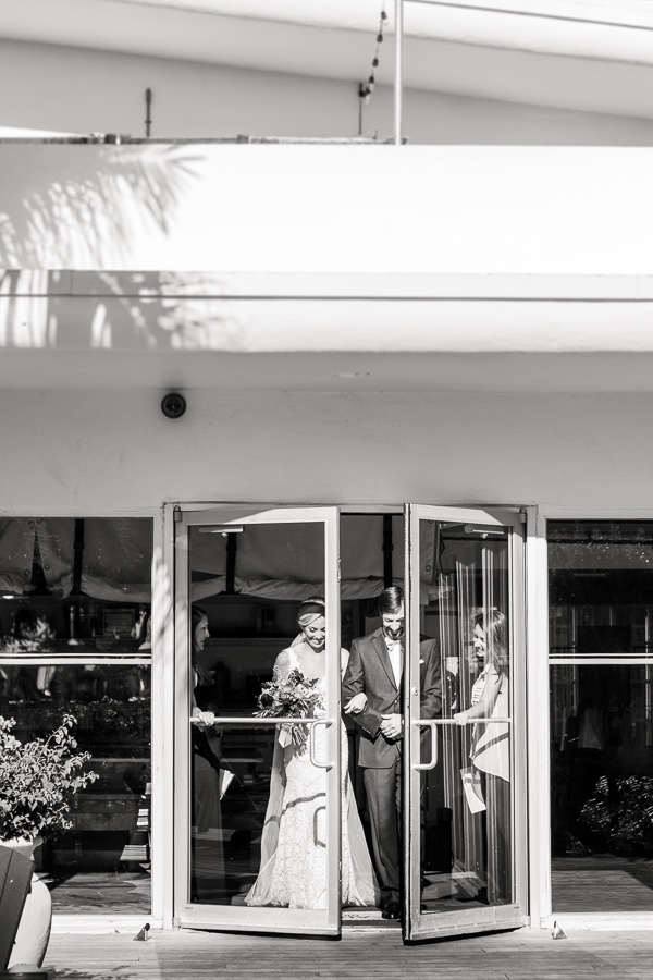 chill-out-beach-wedding