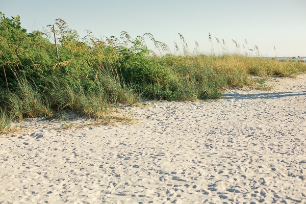 chill-out-beach-wedding