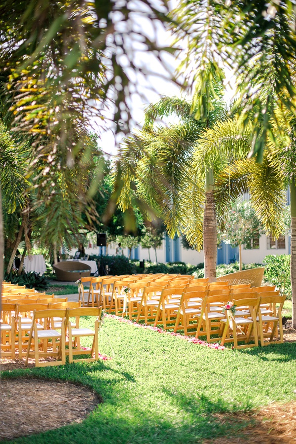 chill-out-beach-wedding