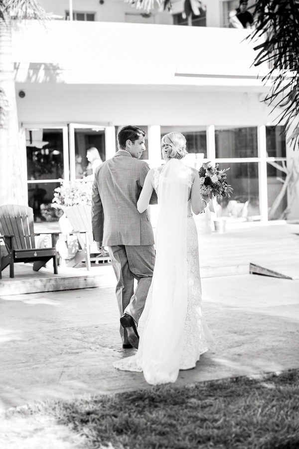 chill-out-beach-wedding