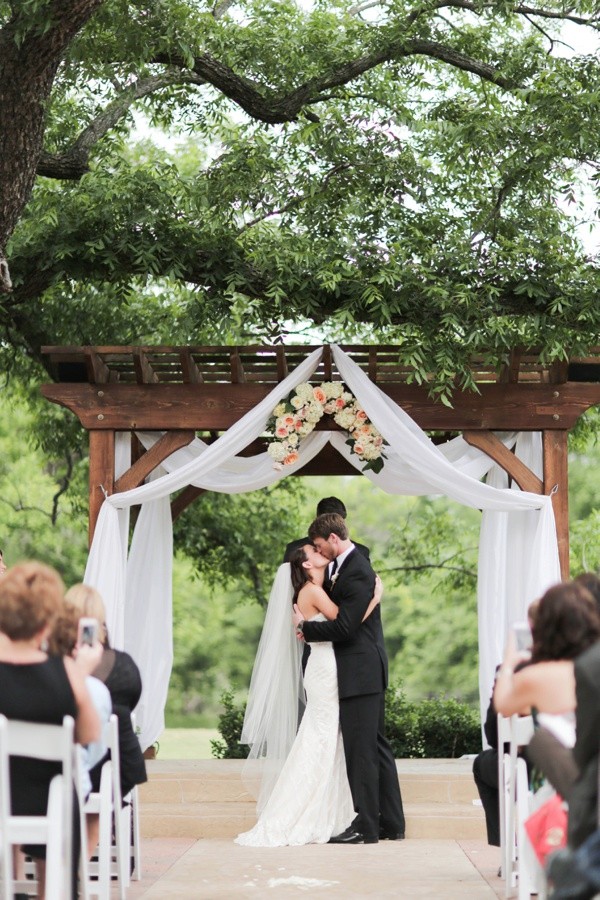 clean-and-classy-texas-wedding