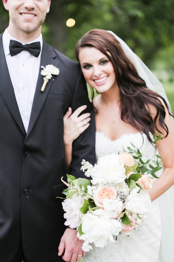 clean-and-classy-texas-wedding