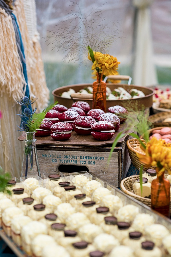 clearly-colorful-california-wedding-at