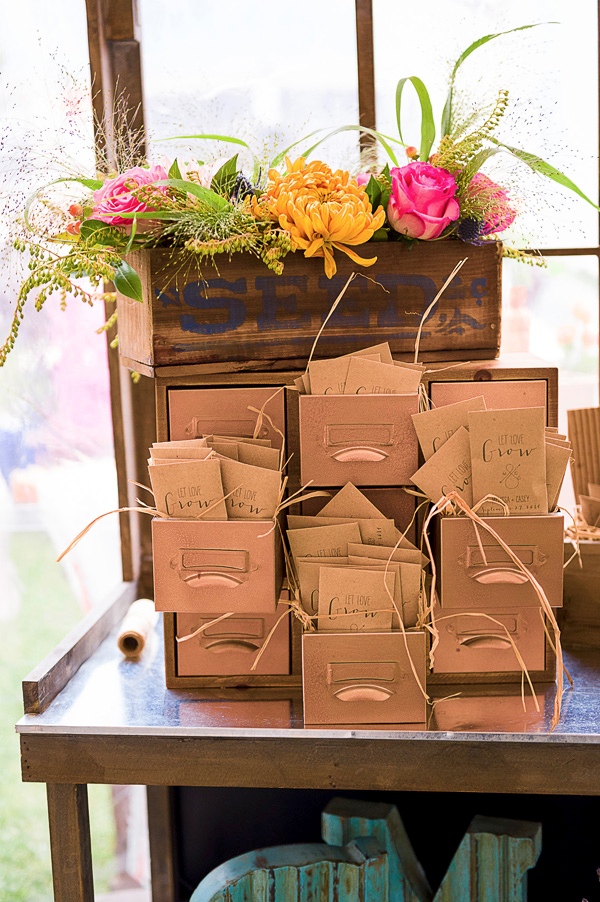 clearly-colorful-california-wedding-at