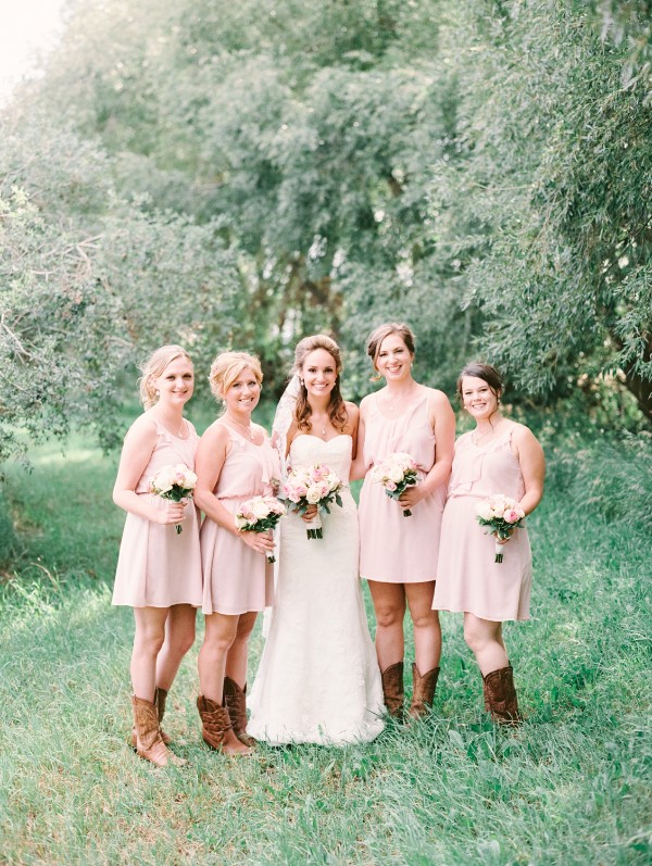 country-meets-elegant-wedding