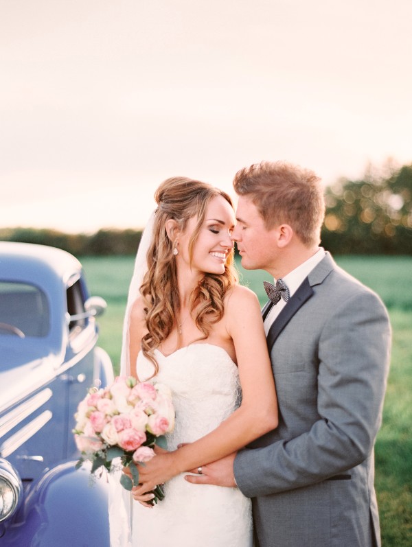 country-meets-elegant-wedding