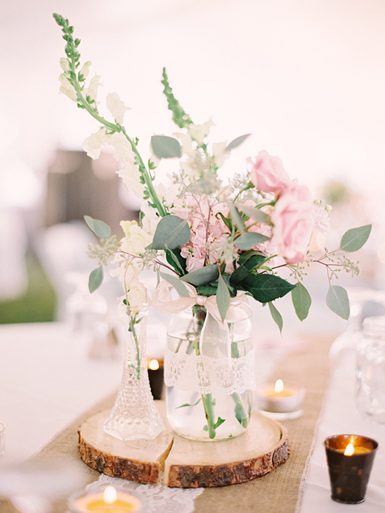 pretty white and pink centerpiece