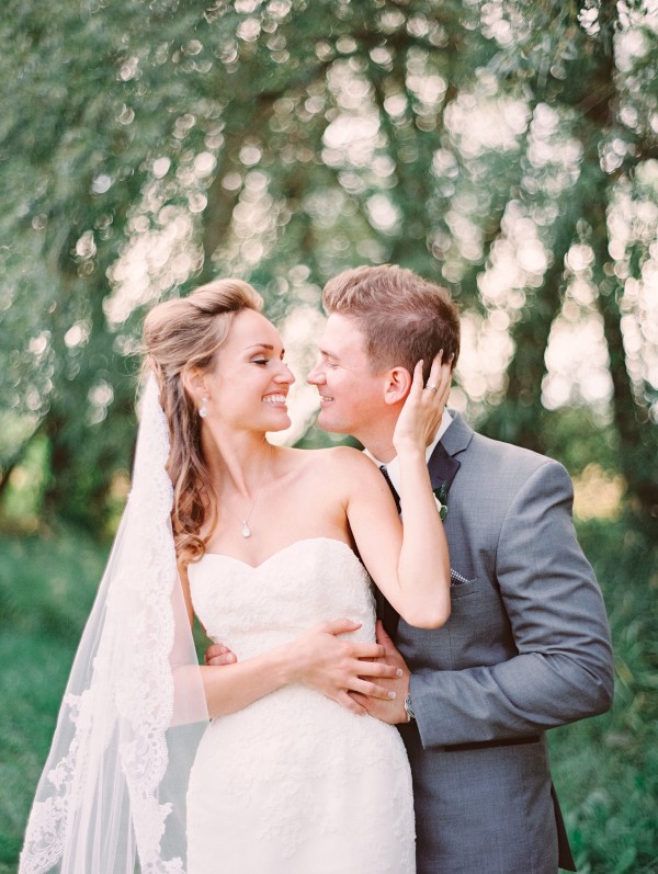 country-meets-elegant-wedding